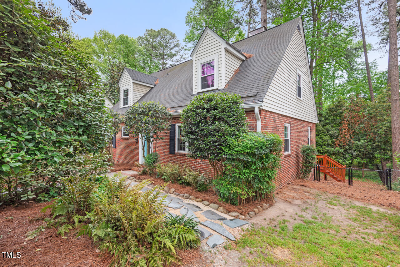 2715 Augusta Drive Durham, NC 27707 - Photo 57 of 60 56