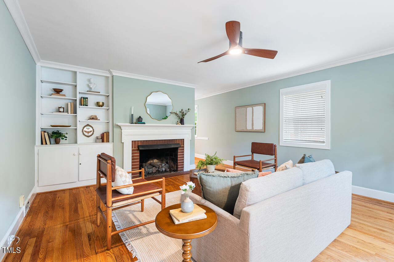 2715 Augusta Drive Durham, NC 27707 - Photo 8 of 60 12