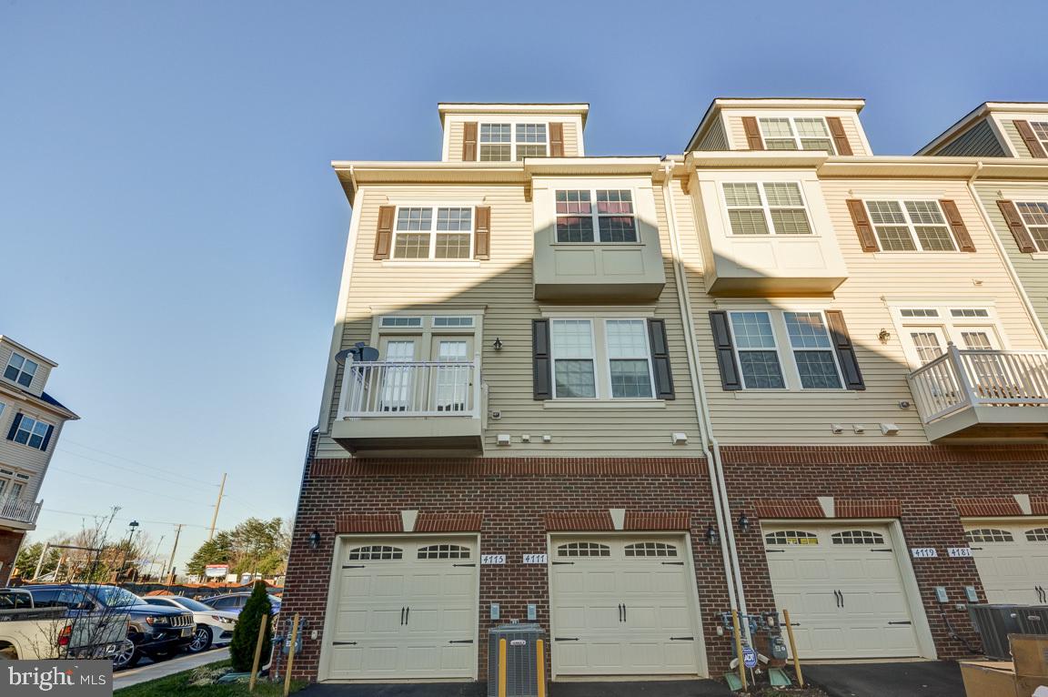 4777 Dane Ridge Circle, Unit 35 Woodbridge, VA 22193 - Photo 3 of 18