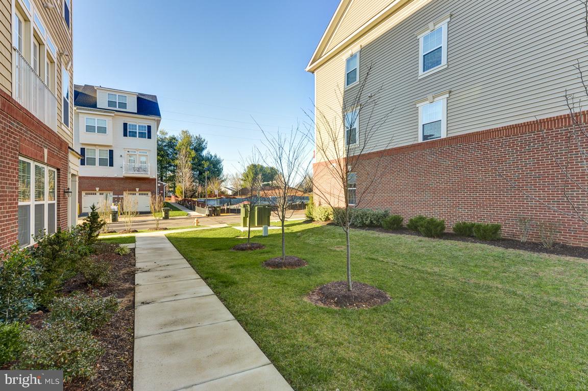 4777 Dane Ridge Circle, Unit 35 Woodbridge, VA 22193 - Photo 5 of 18