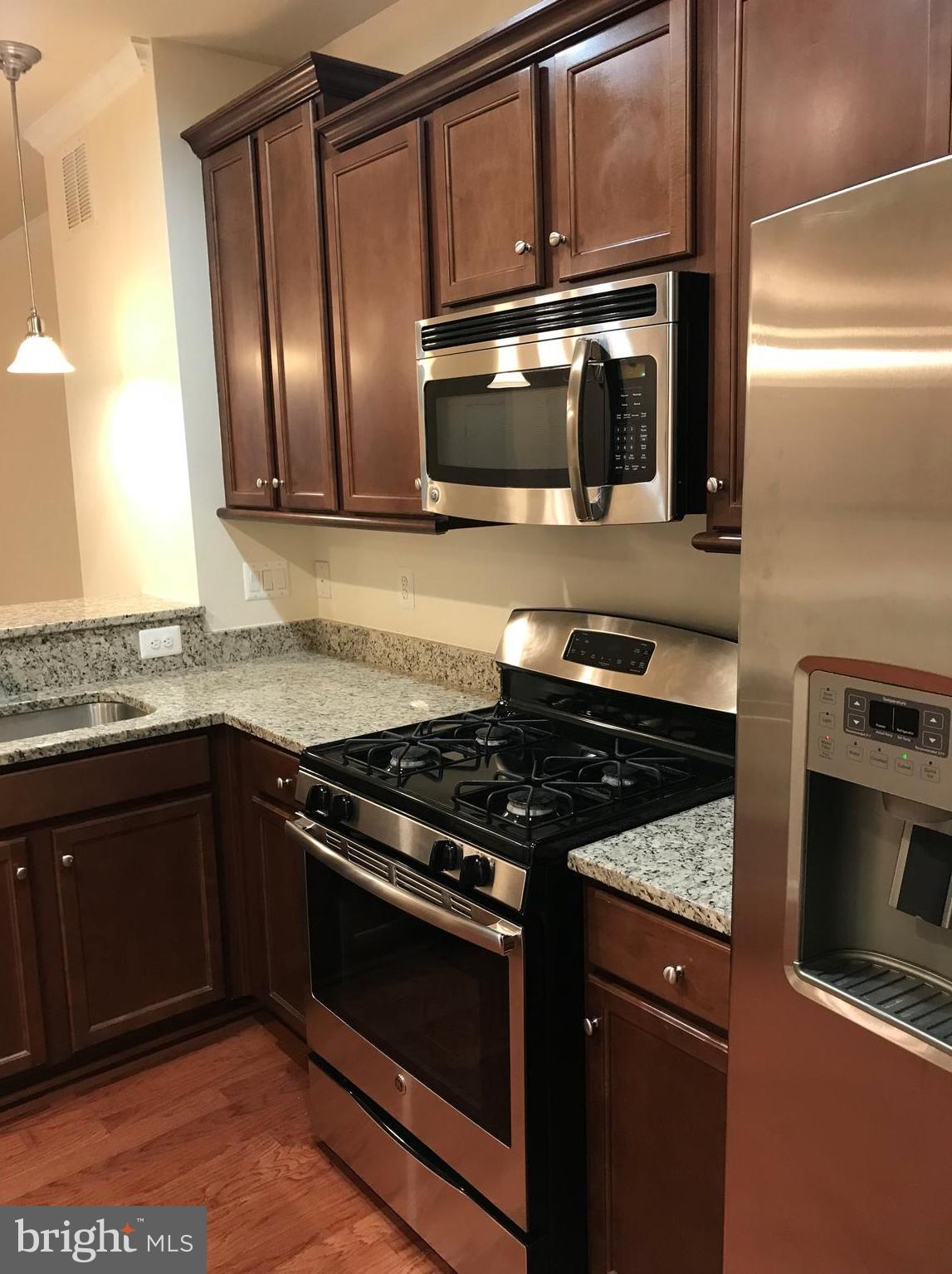 4777 Dane Ridge Circle, Unit 35 Woodbridge, VA 22193 - Photo 8 of 18