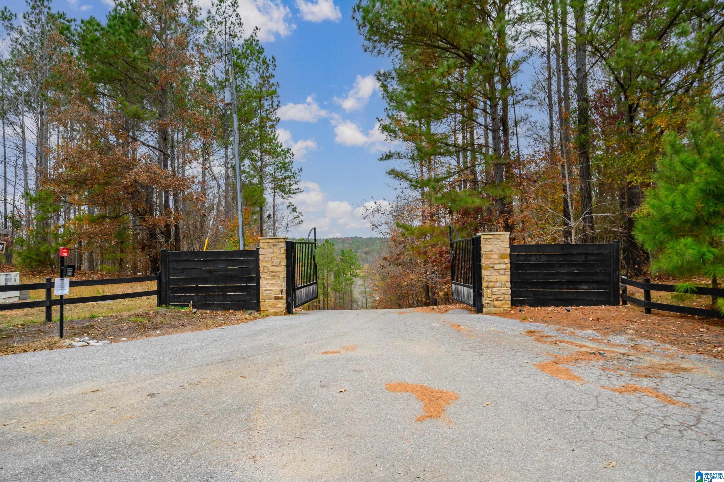 8799 Shades Fall Way, Unit 2 Bessemer, AL 35022 - Photo 16 of 45