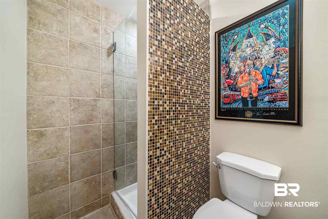 108 Vermell Circle Daphne, AL 36526 - Photo 20 of 38 Hall Bathroom