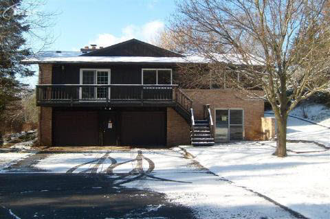 3975 Orion Road Oakland, MI 48363 - Photo 1 of 7 20261287.JPG