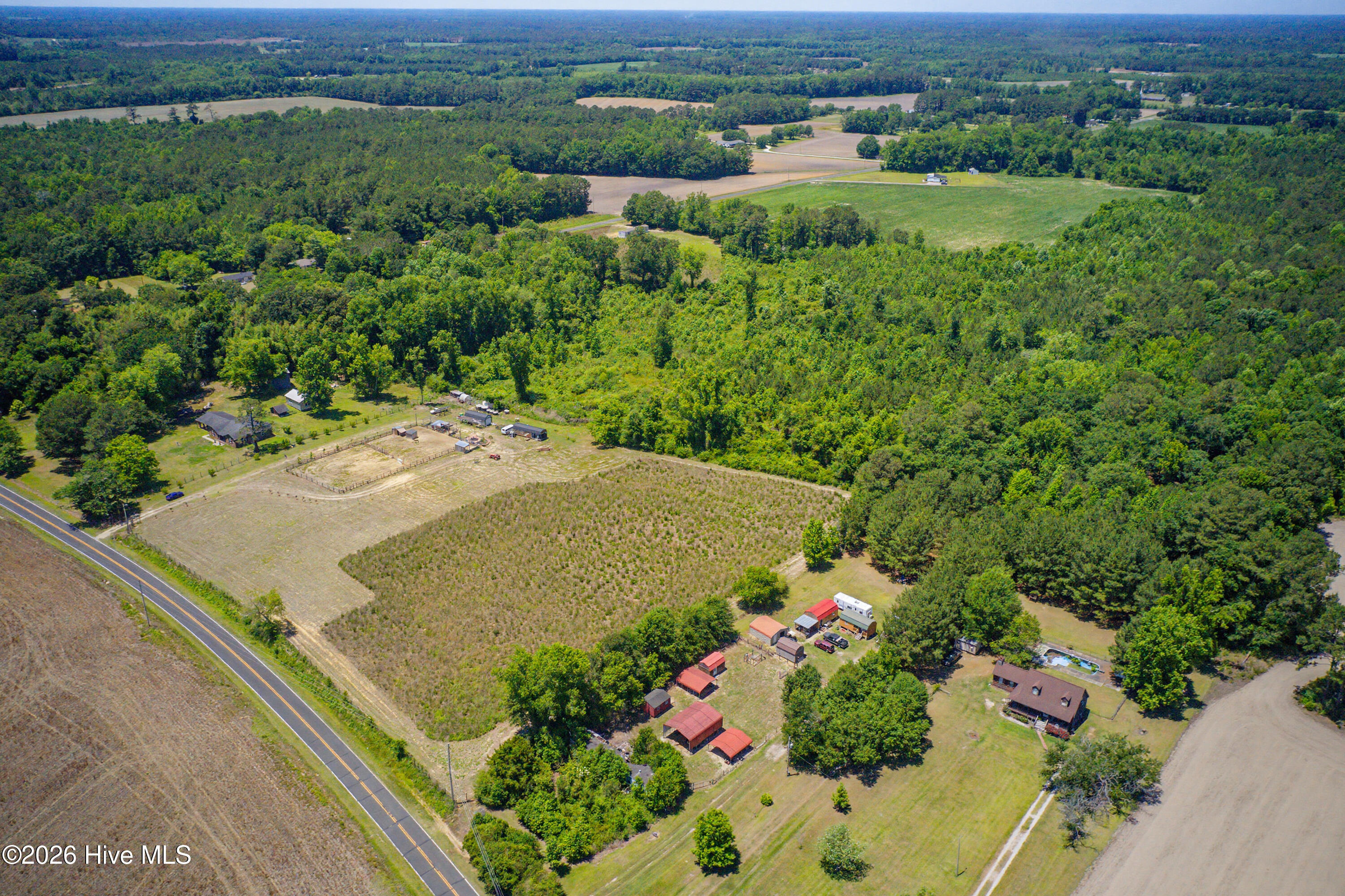 6615 Silver Spoon Road Clarkton, NC 28433 - Photo 5 of 53 MLS_Ready (2 of 40)