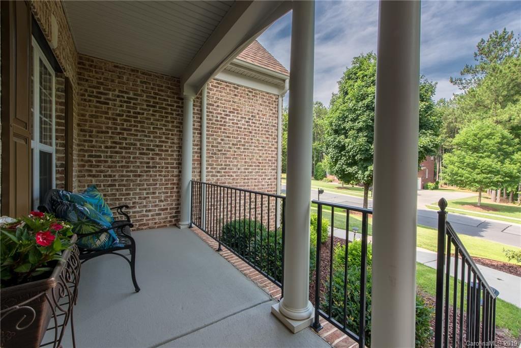 16813 Turtle Point Road Charlotte, NC 28278 - Photo 3 of 43 Gallery Image 3