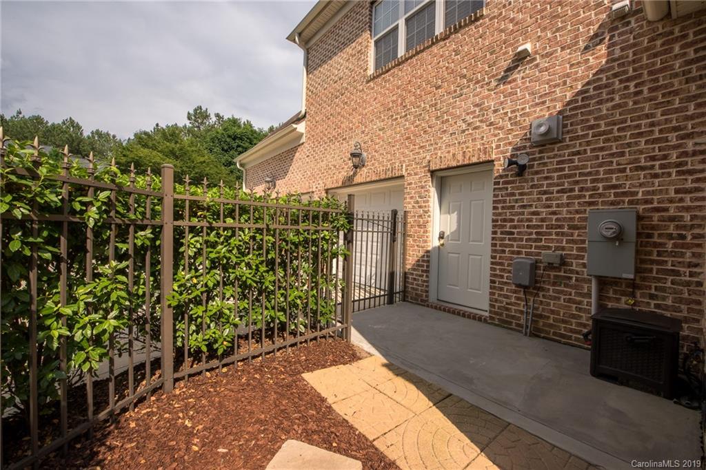16813 Turtle Point Road Charlotte, NC 28278 - Photo 40 of 43 Gallery Image 40
