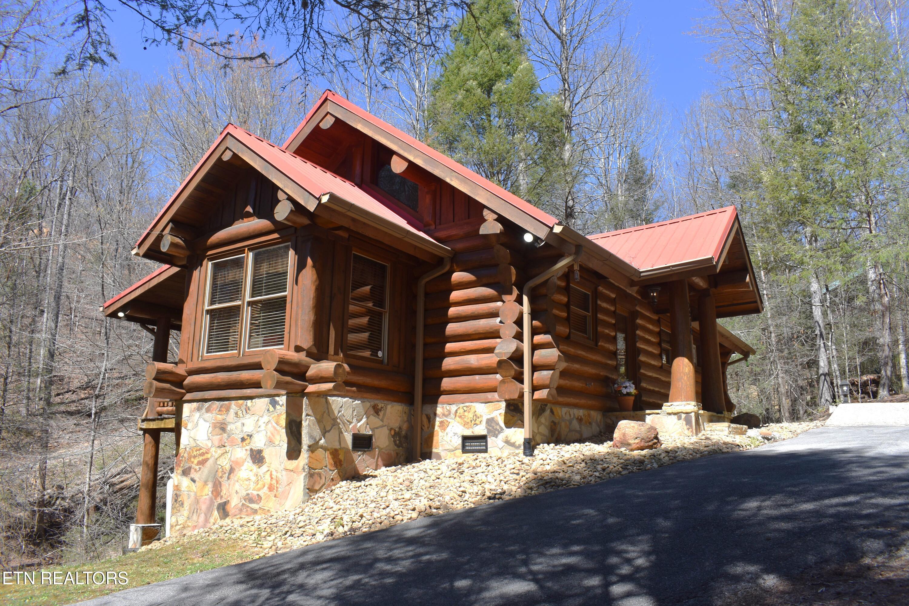 2910 Piney Ridge Way Sevierville, TN 37862 - Photo 24 of 35 DSC_0094