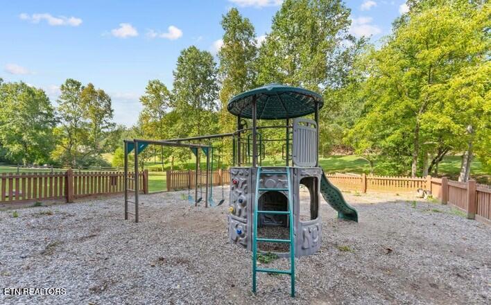 2910 Piney Ridge Way Sevierville, TN 37862 - Photo 29 of 35 PLAYGROUND