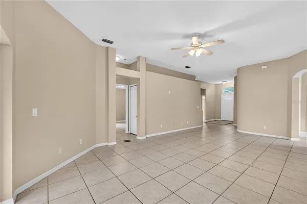 $369,900 | 1461 Lake Shore Ranch Drive, Seffner, FL 33584