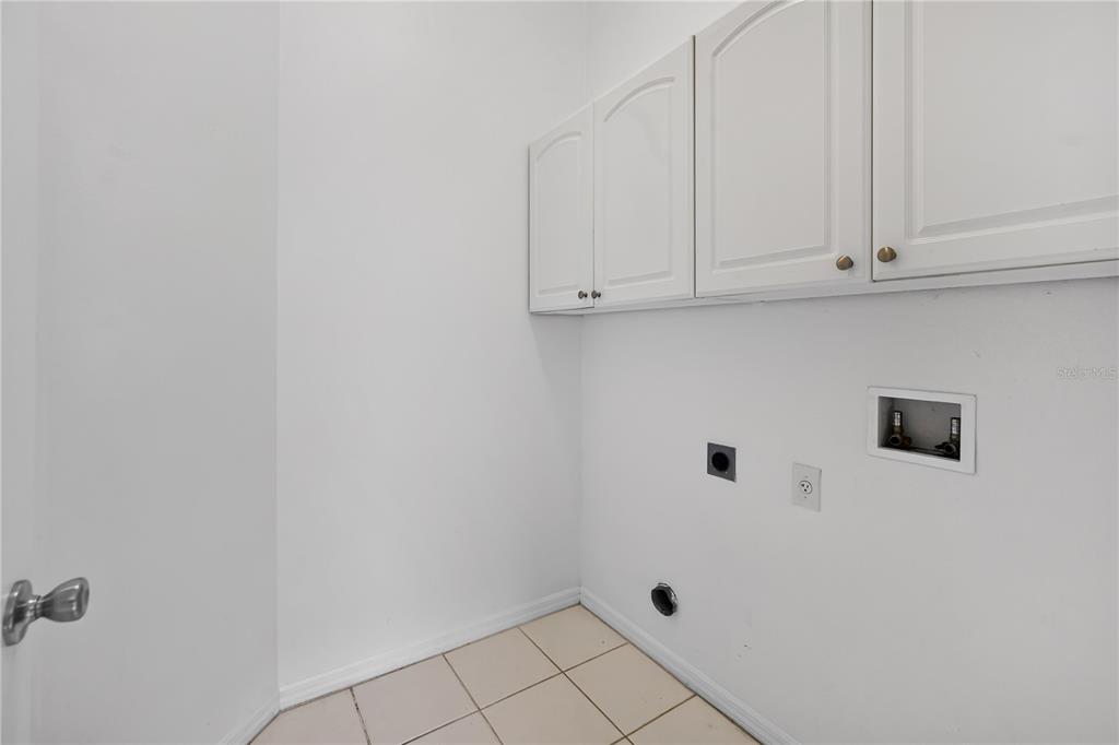 1461 Lake Shore Ranch Drive Seffner, FL 33584 - Photo 30 of 36