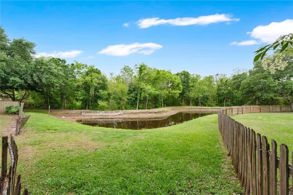 $369,900 | 1461 Lake Shore Ranch Drive, Seffner, FL 33584