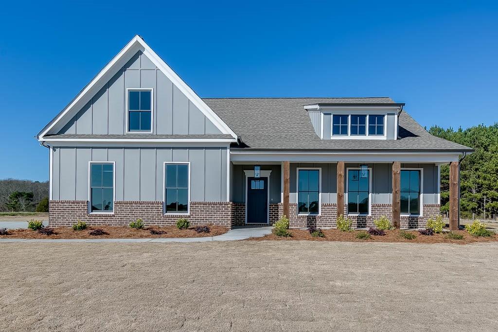 121 Perkins Road Winder, GA 30680 - Photo 1 of 1