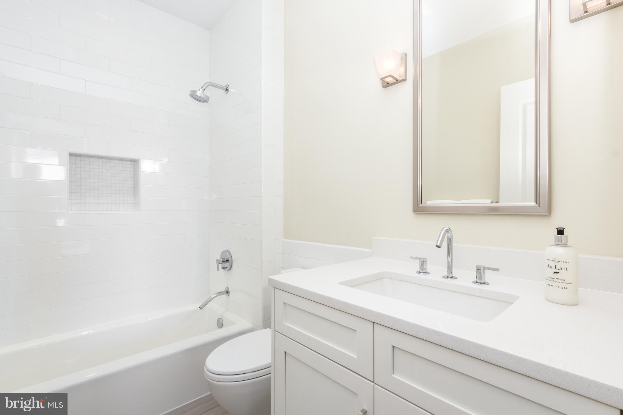 422 3rd Street Northeast Washington, DC 20002 - Photo 24 of 25 Bath