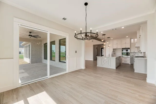 $733,200 | 170 Maci Drive, Waxahachie, TX 75167