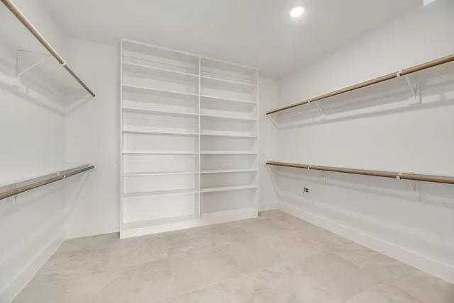 $733,200 | 170 Maci Drive, Waxahachie, TX 75167