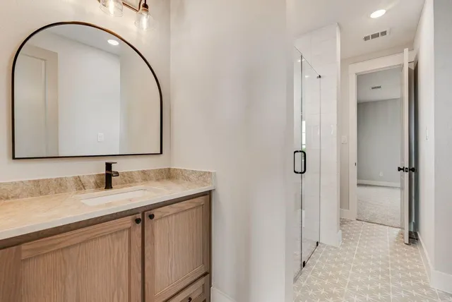 $733,200 | 170 Maci Drive, Waxahachie, TX 75167