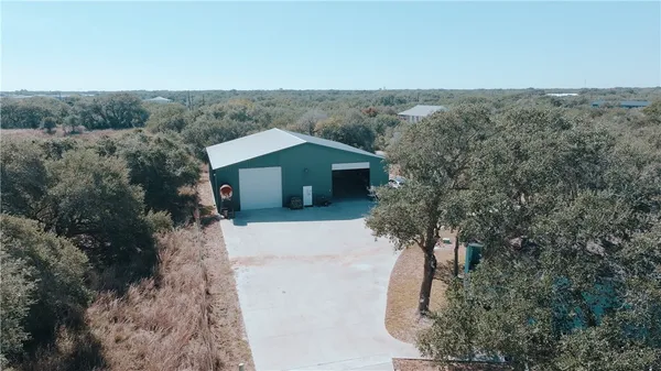 $825,000 | 2102 Prairie Road, Rockport, TX 78382