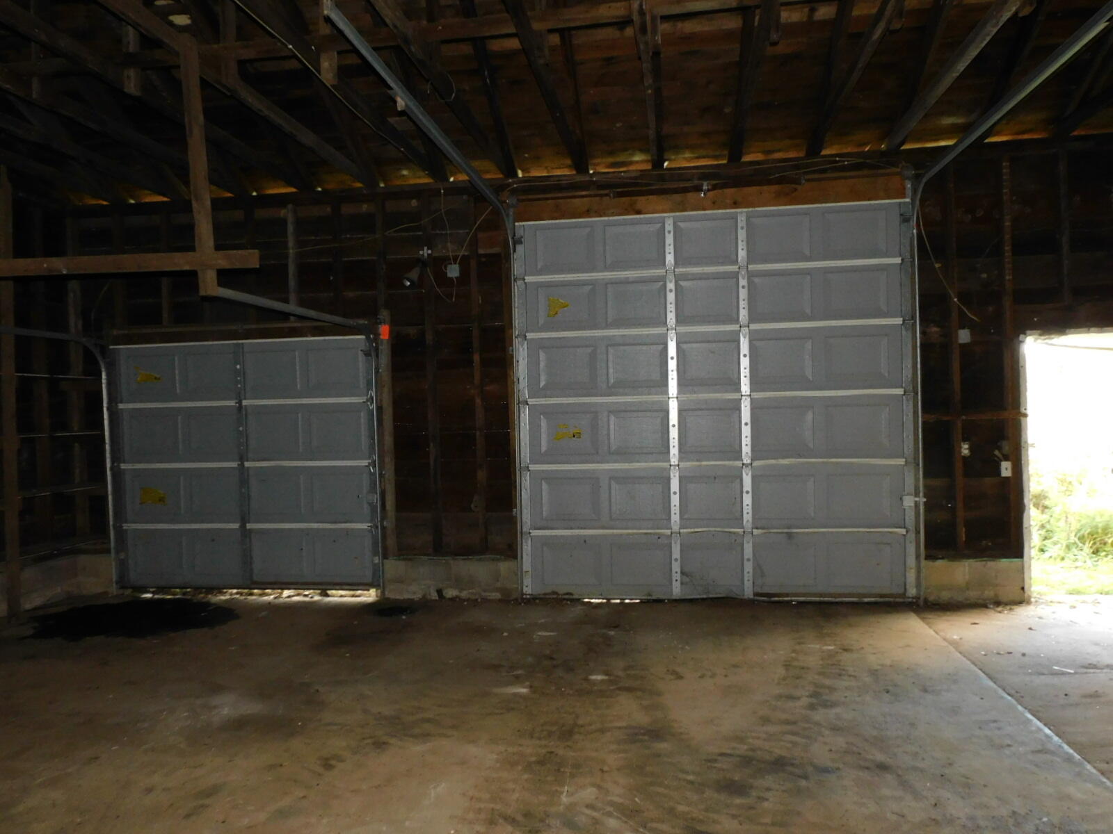 8260 Baseline Road Bellevue, MI 49021 - Photo 10 of 19 DSCN2369
