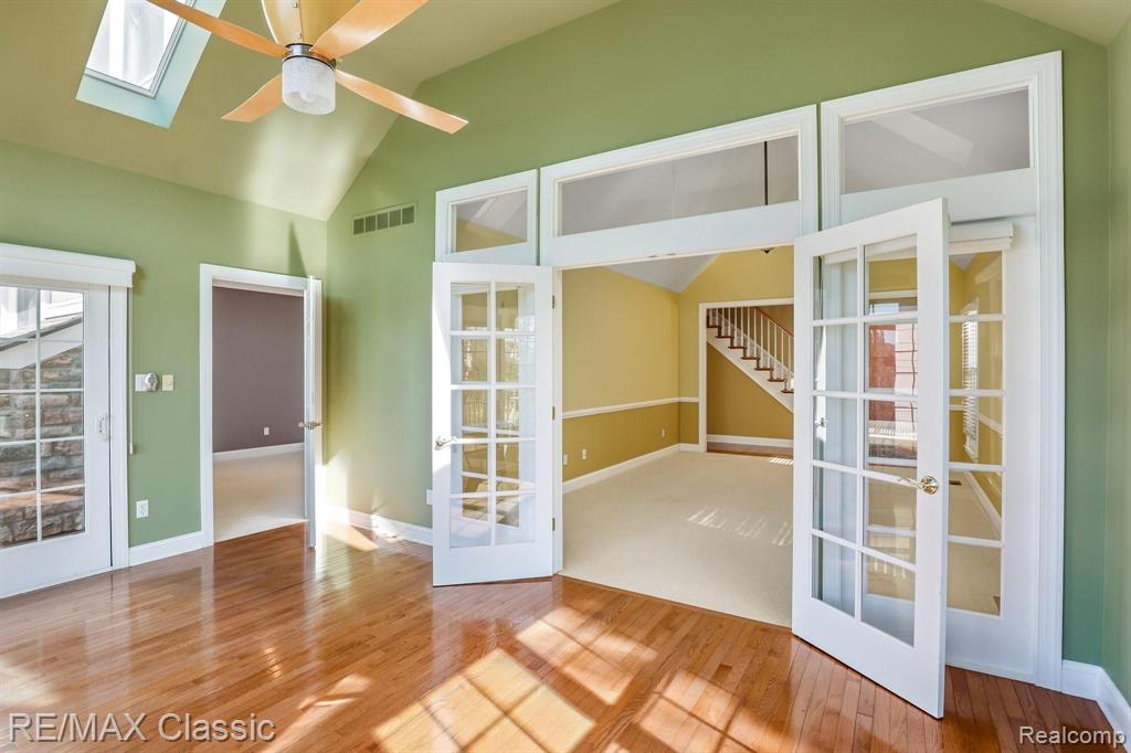 24849 Reeds Pointe Drive Novi, MI 48374 - Photo 9 of 47