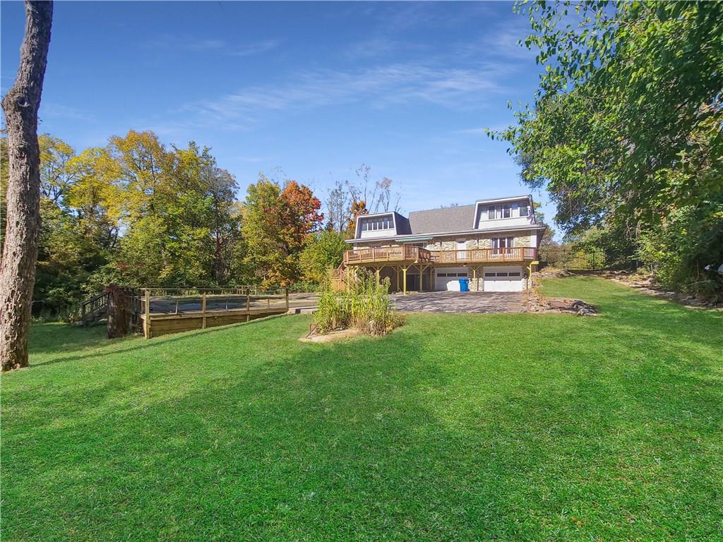 5501 Surrey Hill Road Indianapolis, IN 46226 - Photo 30 of 34