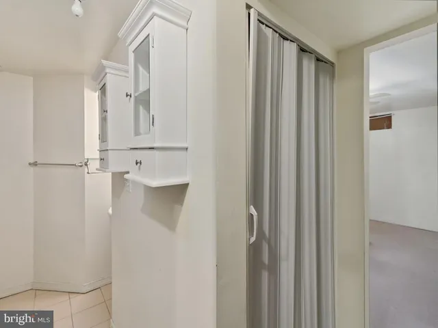 $3,155 | 18 Ivy Oak Court, Gaithersburg, MD 20877