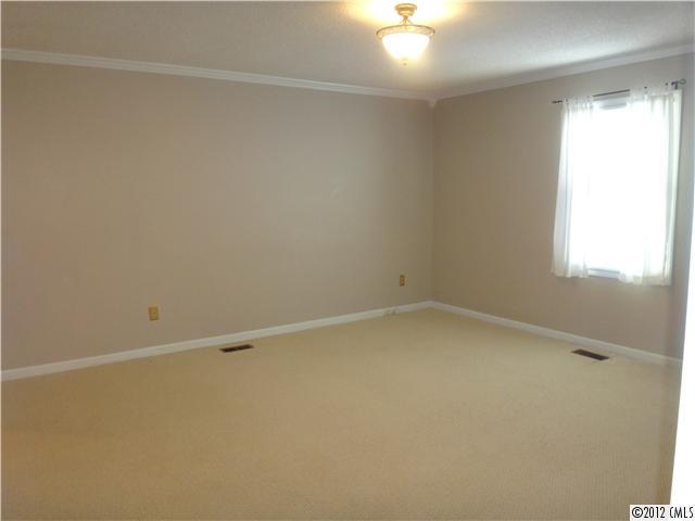 172 Dunlap Gate Road Statesville, NC 28625 - Photo 12 of 16 Gallery Image 12
