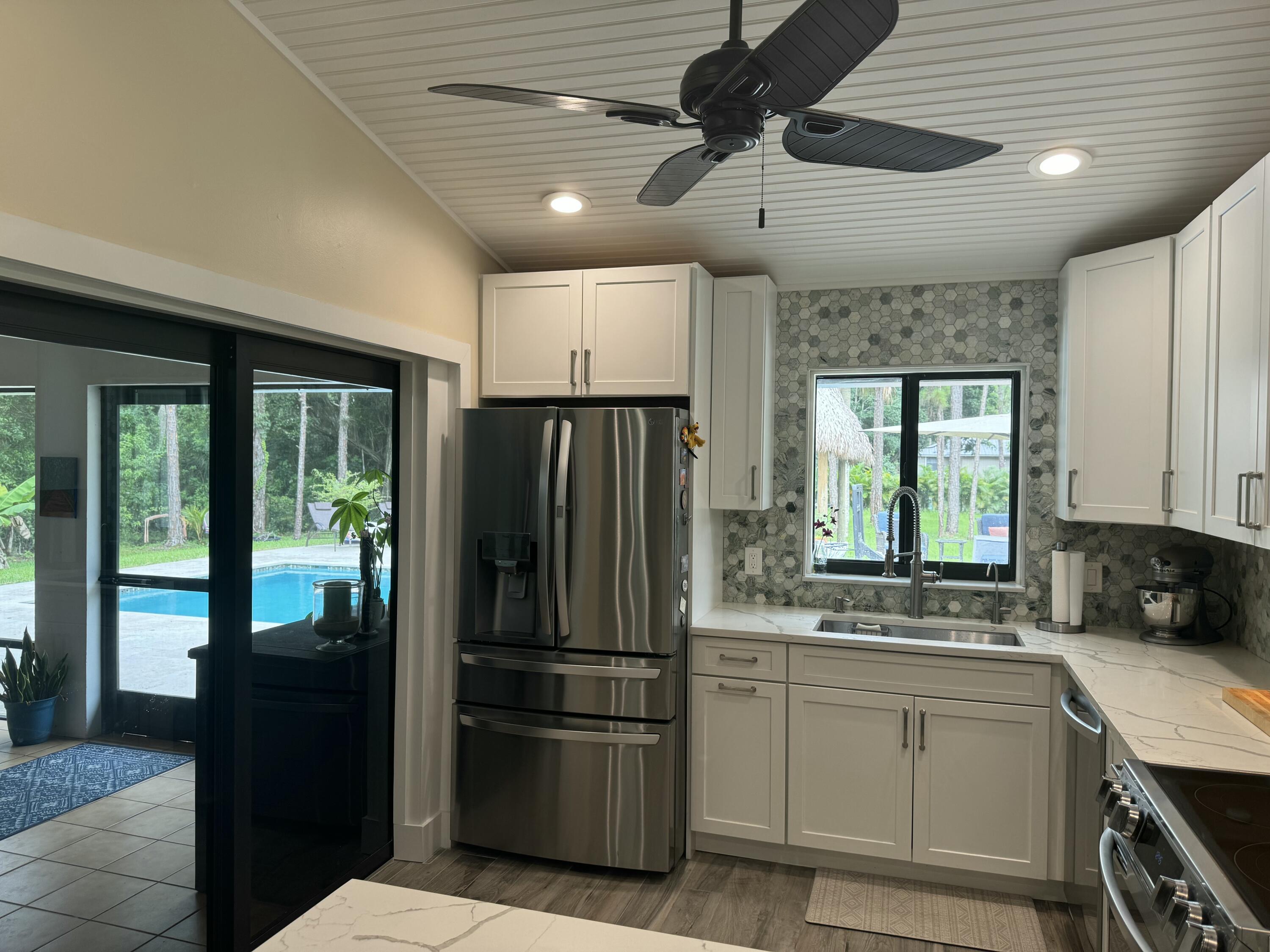 11180 154th Road North Jupiter, FL 33478 - Photo 14 of 57 IMG_5318