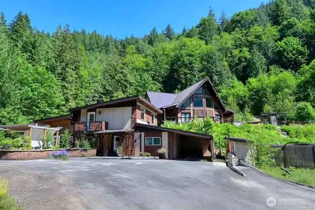 $1,604,500 | 15305 Index-Galena Road, Index, WA 98256