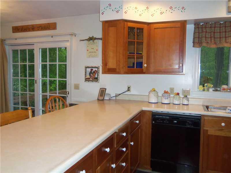 108 Canterbury Road Brewer, ME 04412 - Photo 4 of 23 Kitchen.