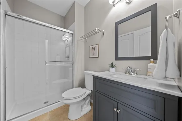 $679,900 | 15813 Linden Street, Overland Park, KS 66224