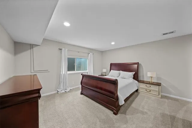 $679,900 | 15813 Linden Street, Overland Park, KS 66224