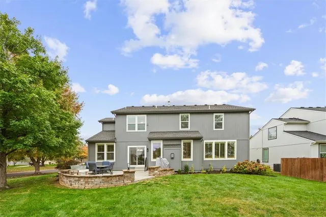 $679,900 | 15813 Linden Street, Overland Park, KS 66224