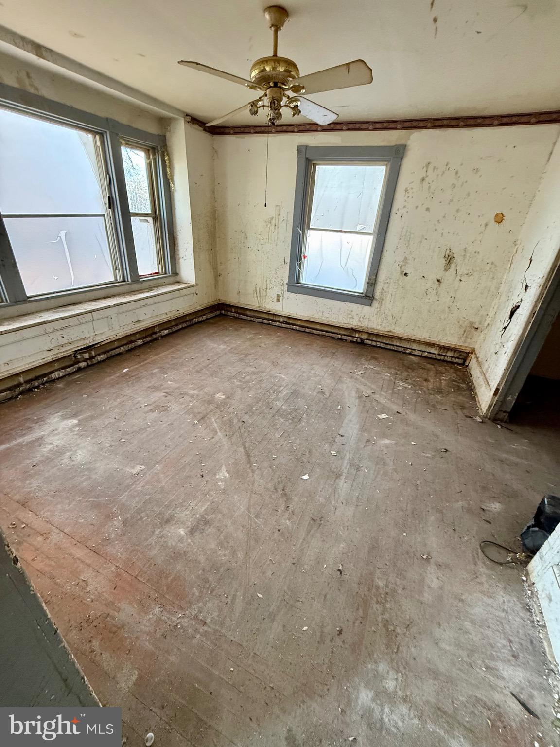 1040 Price Station Road Church Hill, MD 21623 - Photo 6 of 13 an empty room with windows