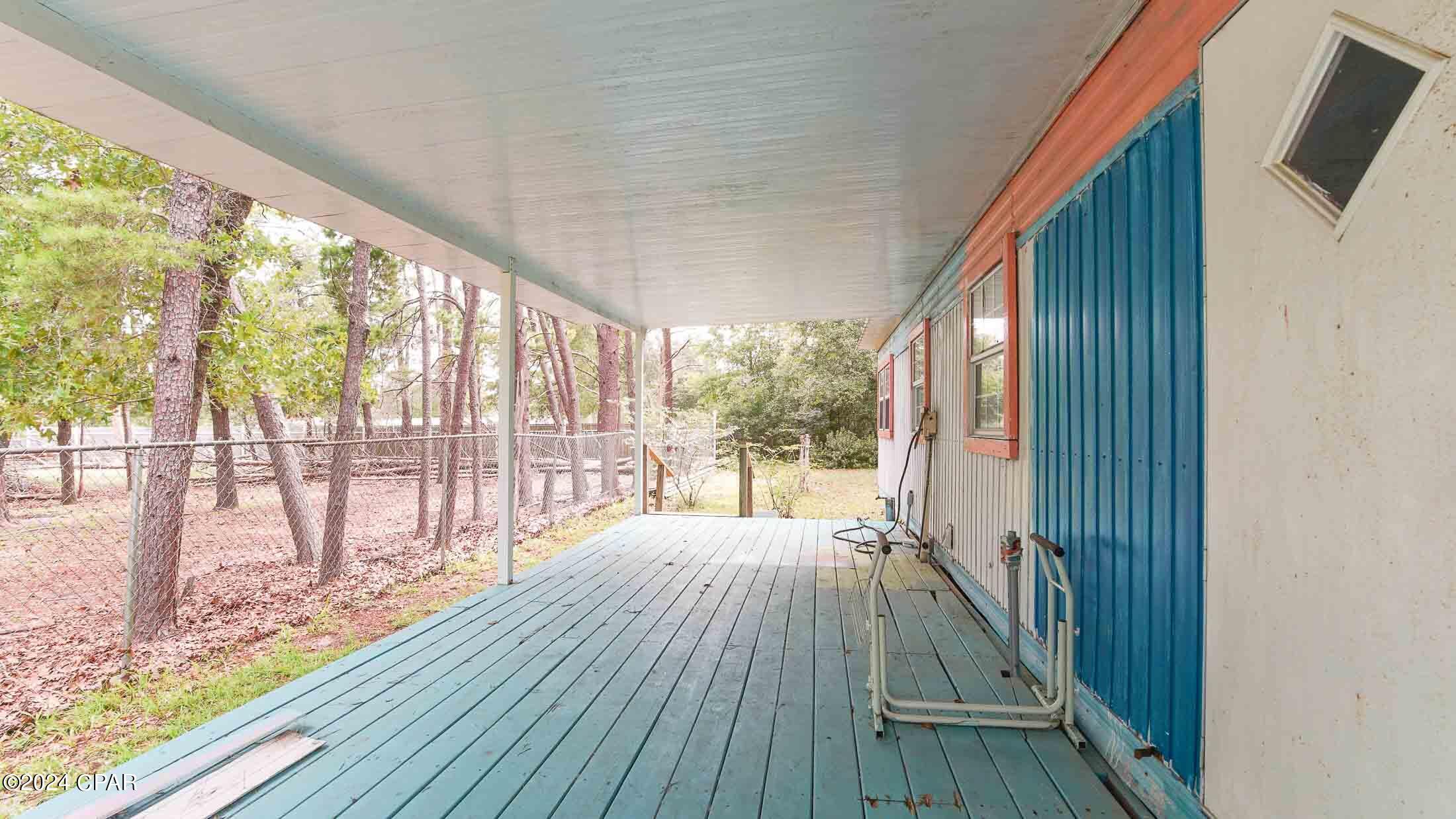 12525 Perkins Road Southport, FL 32409 - Photo 33 of 39