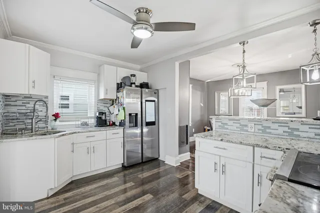 $319,900 | 444 Lincoln Avenue, Paulsboro, NJ 08066