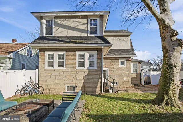 $319,900 | 444 Lincoln Avenue, Paulsboro, NJ 08066