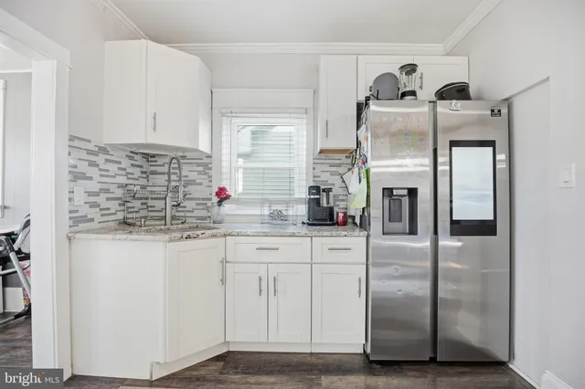 $319,900 | 444 Lincoln Avenue, Paulsboro, NJ 08066