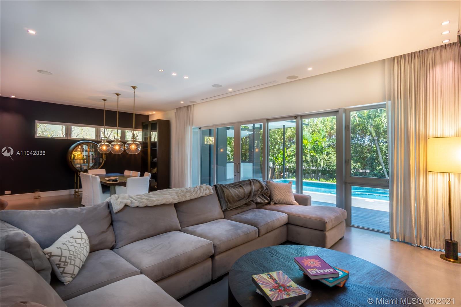 2020 Alton Road Miami Beach, FL 33140 - Photo 14 of 47