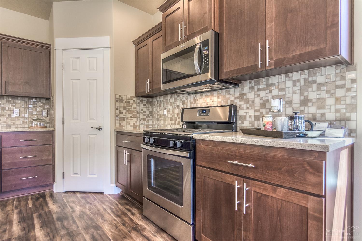 20563 Rolen Avenue, Unit LOT 174 Bend, OR 97702 - Photo 25 of 38 Interior photos are of Jackson floor plan, finished home. Interior finishes may vary.
