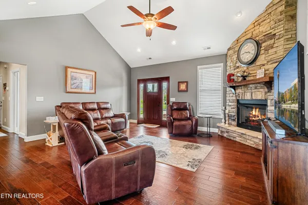 $3,000 | 210 Walelu Trail, Vonore, TN 37885