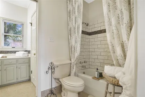 $450,000 | 4106 Lucas Lane, Lake Charles, LA 70605