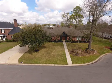 $450,000 | 4106 Lucas Lane, Lake Charles, LA 70605