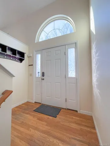 $3,325 | 2 Fieldstone Drive, New Paltz, NY 12561