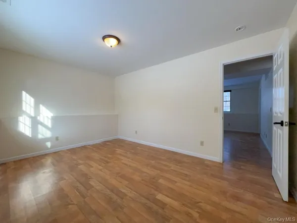 $3,325 | 2 Fieldstone Drive, New Paltz, NY 12561