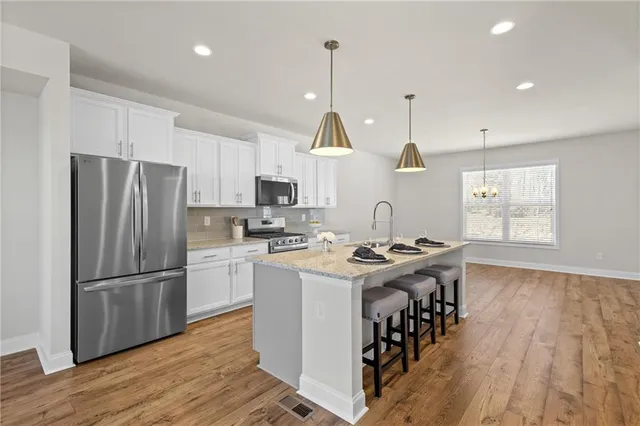 $2,800 | 1230 Ainsworth Alley, Sugar Hill, GA 30518