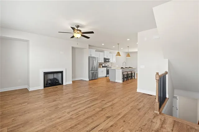 $2,800 | 1230 Ainsworth Alley, Sugar Hill, GA 30518