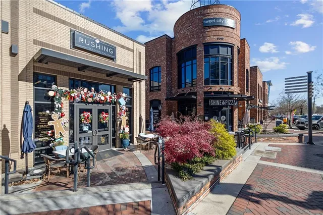 $2,800 | 1230 Ainsworth Alley, Sugar Hill, GA 30518