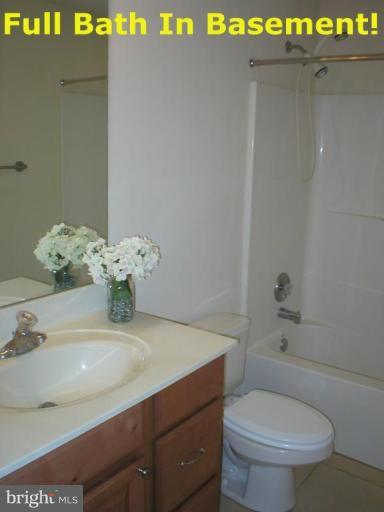 4433 East Joppa Road Nottingham, MD 21236 - Photo 11 of 30 Bath #1