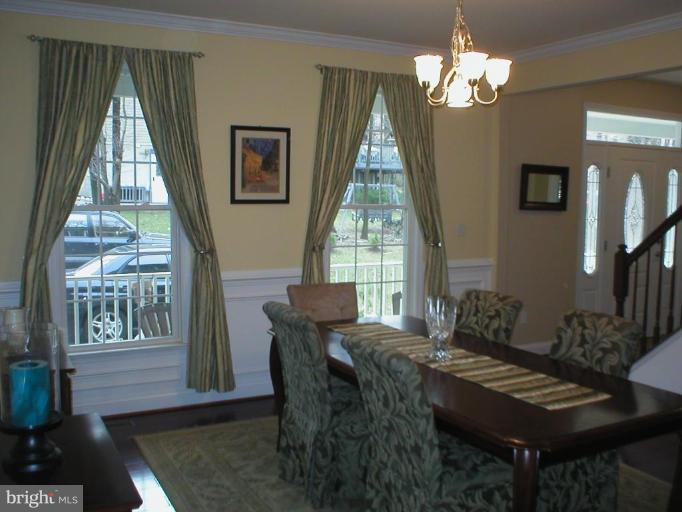 4433 East Joppa Road Nottingham, MD 21236 - Photo 4 of 30 Dining Room #2